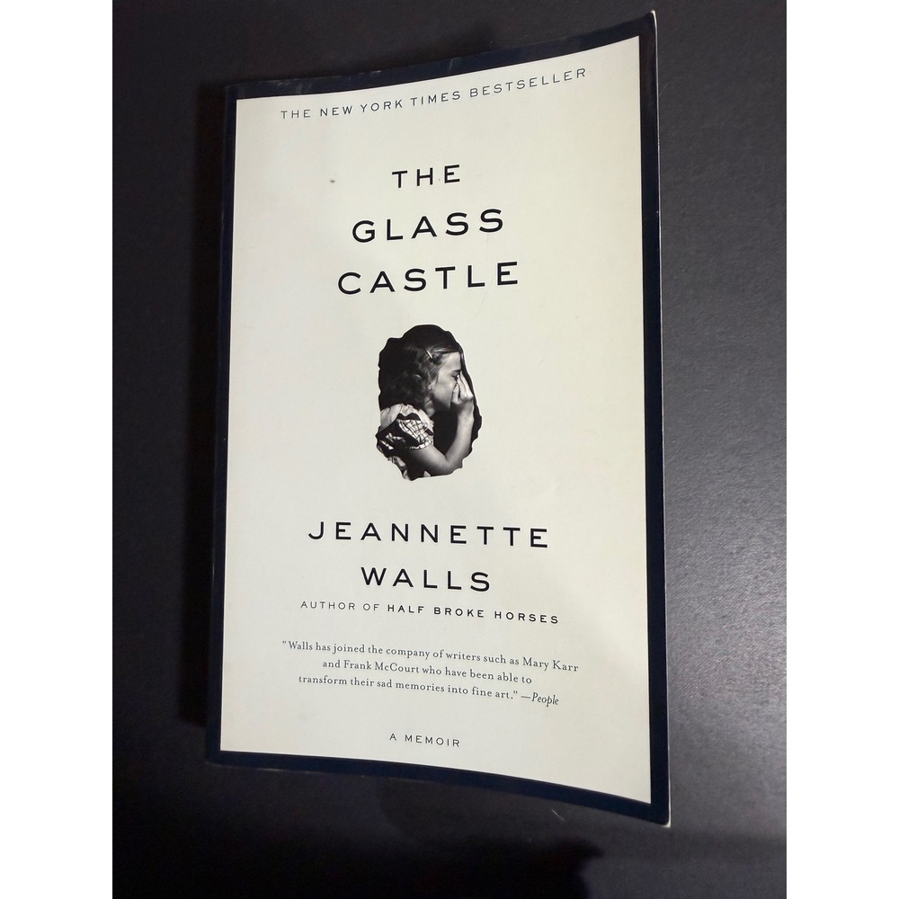 The Glass Castle Jeannette Walls Paperback Memoir 9780743247542 New York Times